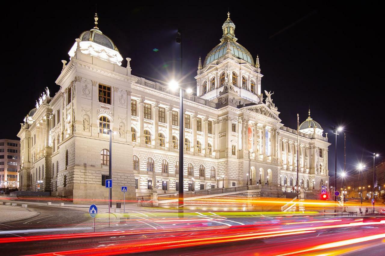 5Br 2Bath Family Apt 5Mins To Wenceslas Square Prague Ngoại thất bức ảnh